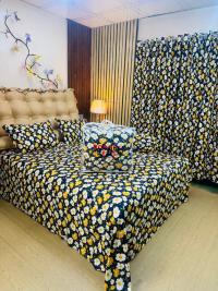 5 Pieces Comforter Set