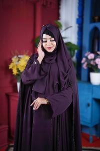 Nusayba Abaya