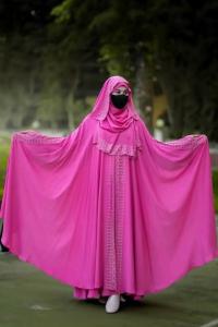 এক্সক্লুসিভ শাহজাদি আবায়া সেট - প্রিমিয়াম দুবাই চেরি ও স্টোন ওয়ার্ক ডিজাইন