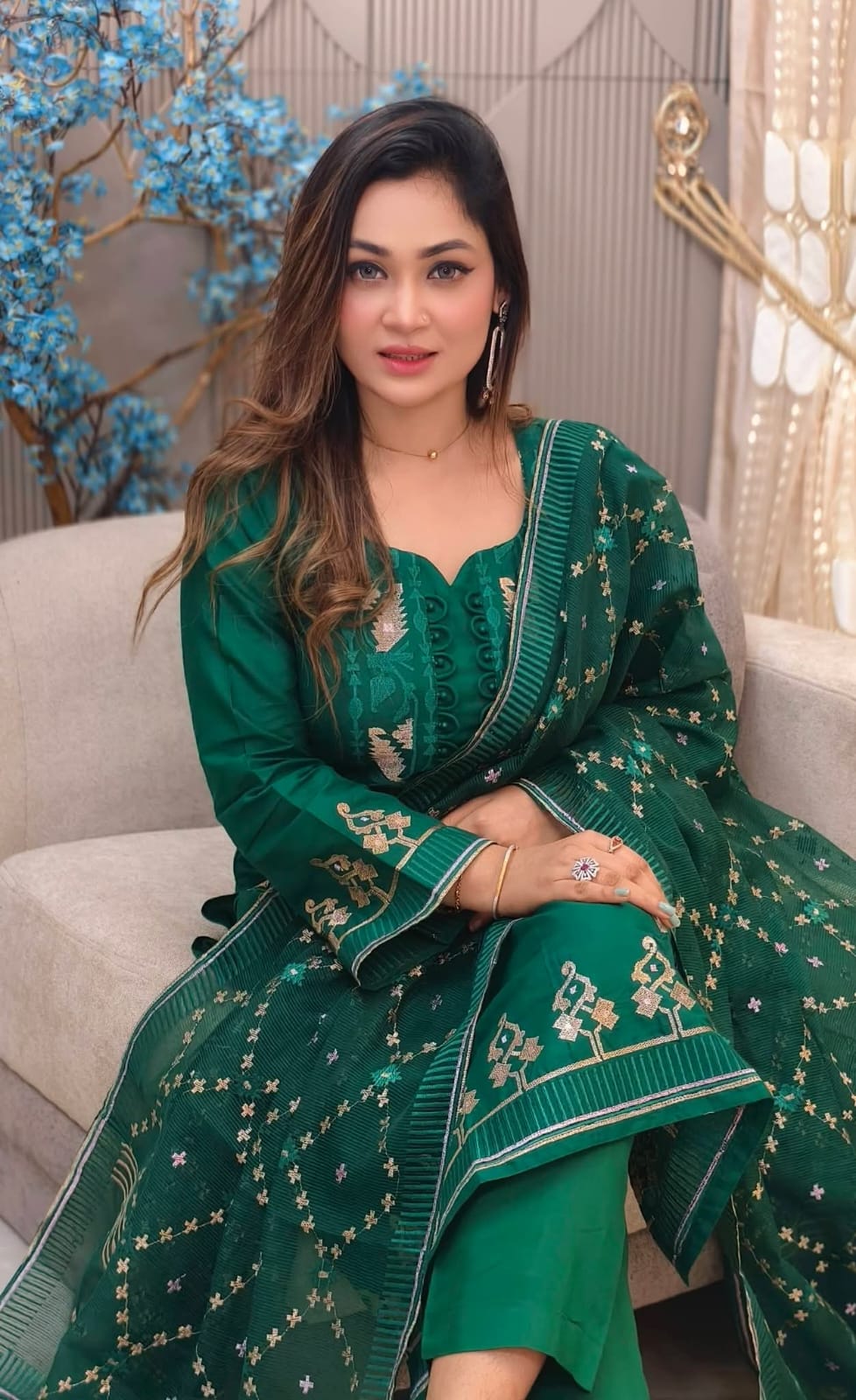 কটন স্ক্রিন ও ব্লক প্রিন্ট আনস্টিচড থ্রি-পিস কালেকশন