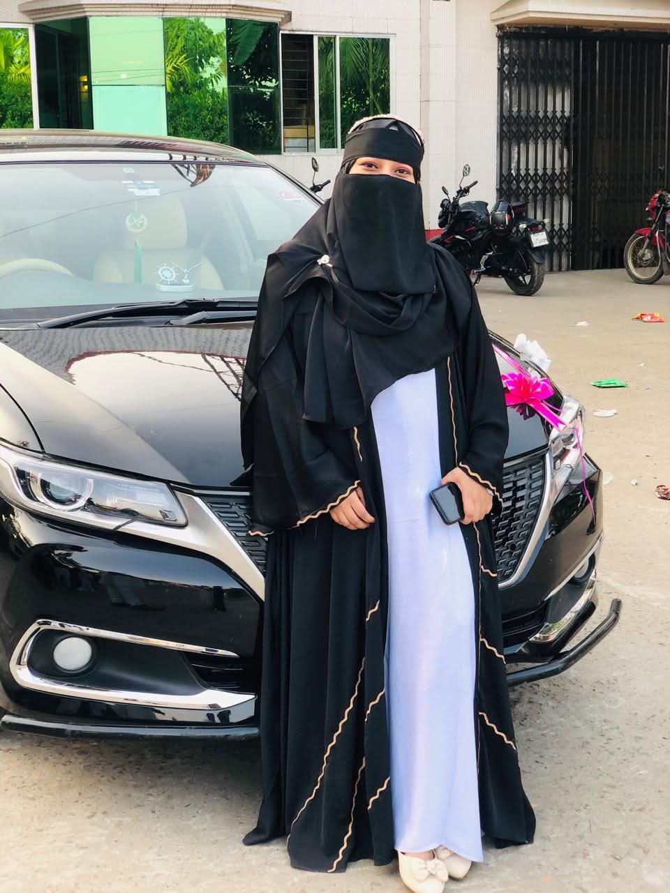Dubai Les Abaya