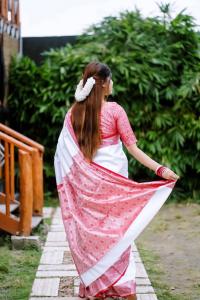 Kanjivaram katan Saree with blause pcs ⭐⭐⭐⭐