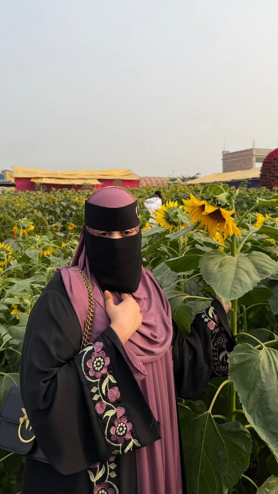 Embroidery Koti Borka (With Hijab) ⭐⭐⭐⭐