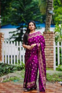 Japani Silk Skin Print Sharee with Blouse Piece ⭐⭐⭐⭐