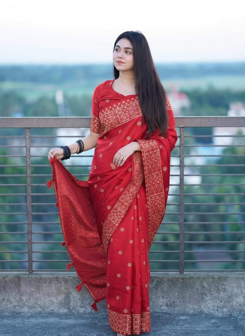 Premium Japani Silk Sharee with Skin Print and Matching Blouse Piece