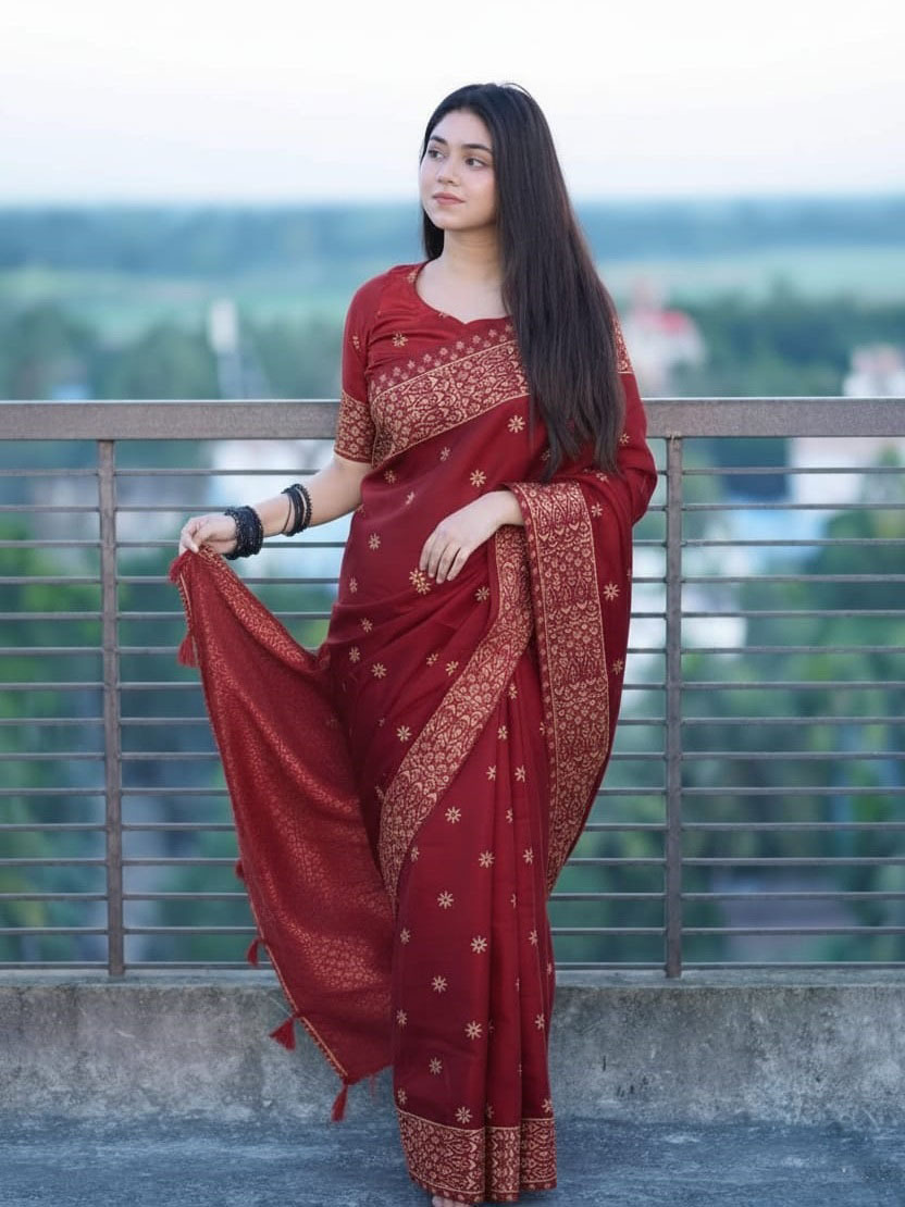 Premium Japani Silk Sharee with Skin Print and Matching Blouse Piece