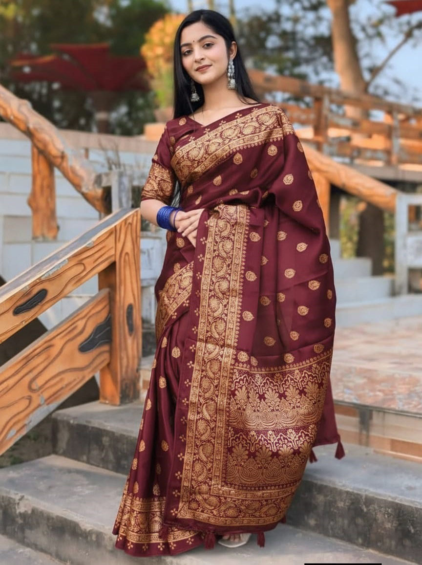Premium Japani Silk Sharee with Skin Print and Matching Blouse Piece