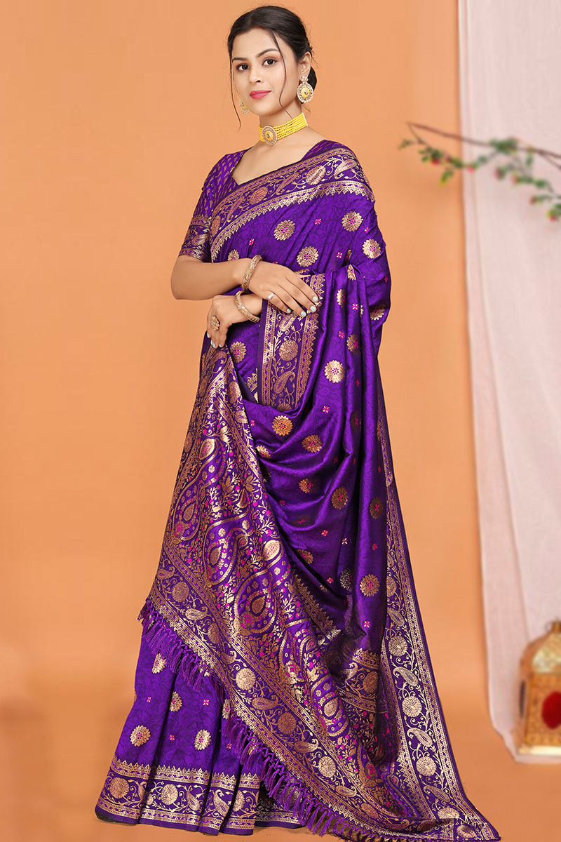 Premium Japani Silk Sharee with Skin Print and Matching Blouse Piece