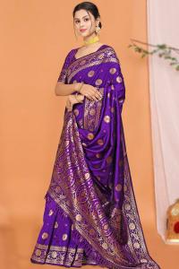 Premium Japani Silk Sharee with Skin Print and Matching Blouse Piece