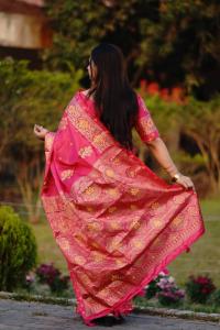 Japani Silk Sharee with Blouse Piece