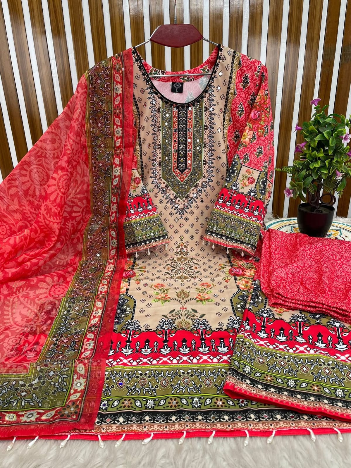 Digital Print Three Piece 23