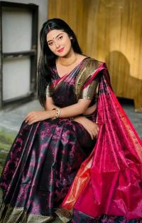 Benaroshi Katan Saree with blause pcs