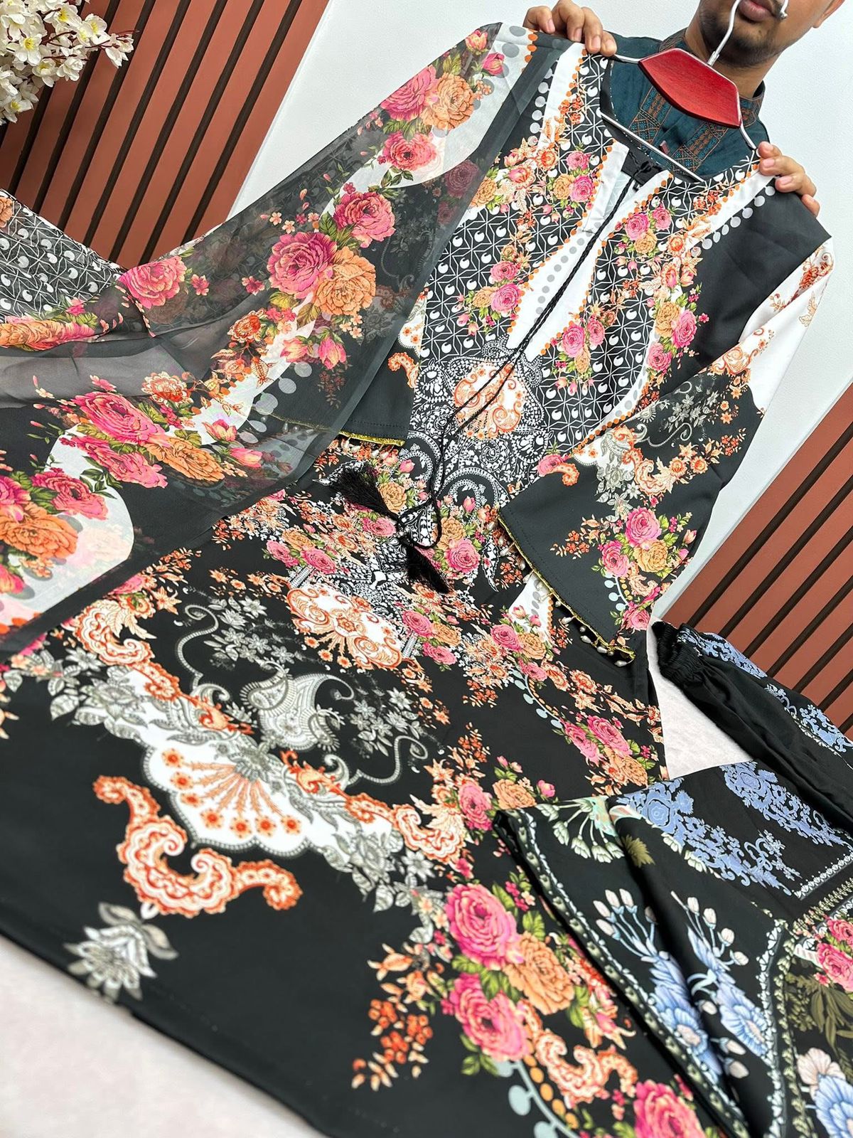 Digital Print Three Piece 08