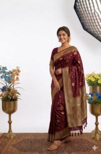 Japani Silk Sharee with Blouse Piece