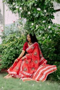 Hybrid Silk Sharee with Blouse Piece