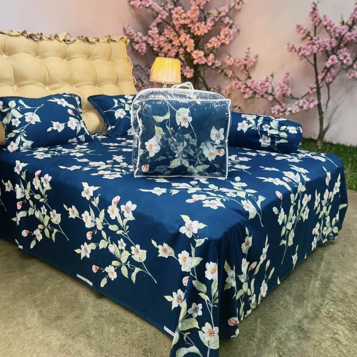 5 Pieces Comforter Set