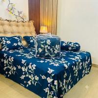 5 Pieces Comforter Set